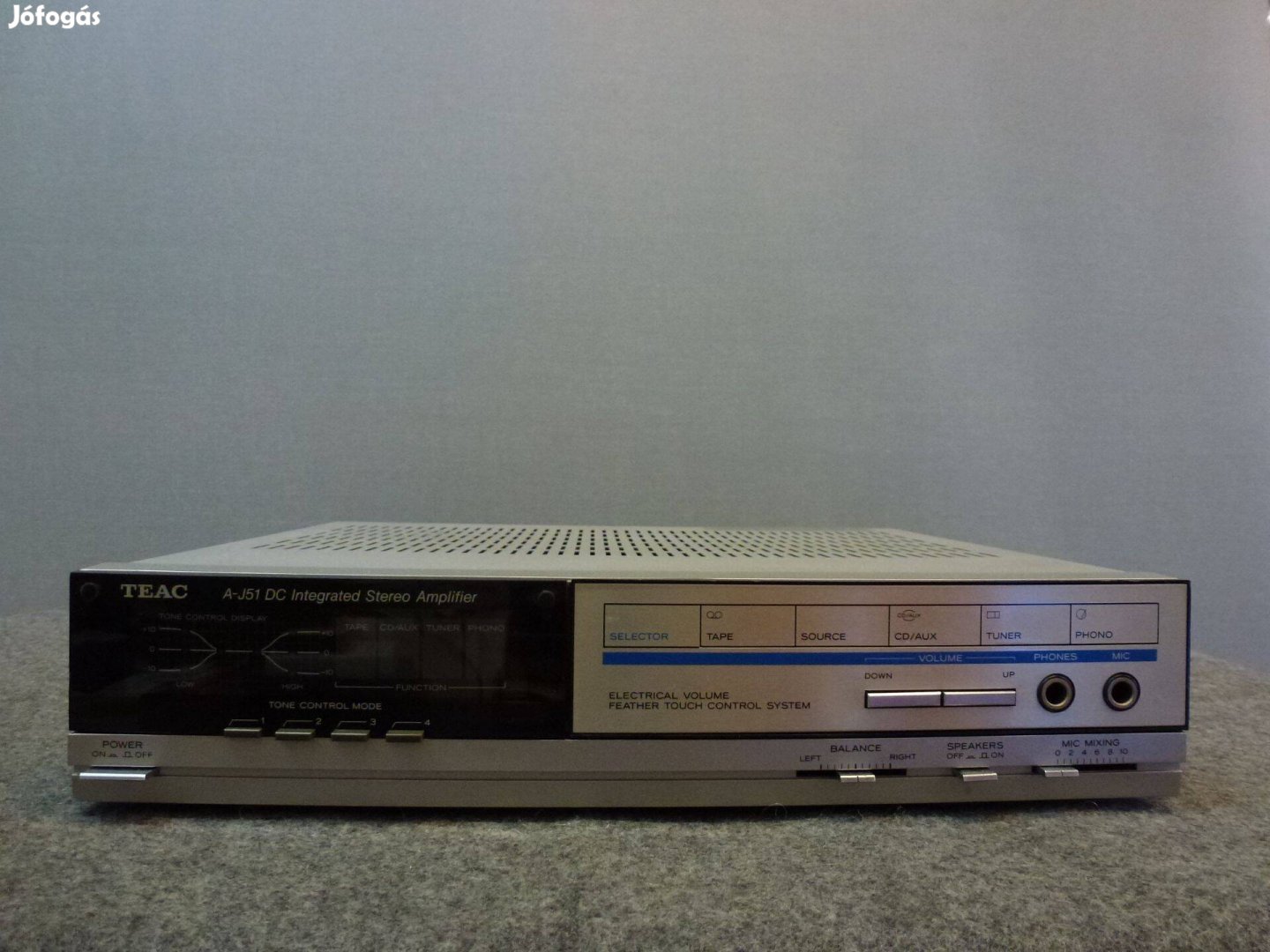 TEAC AJ 51 erősítő
