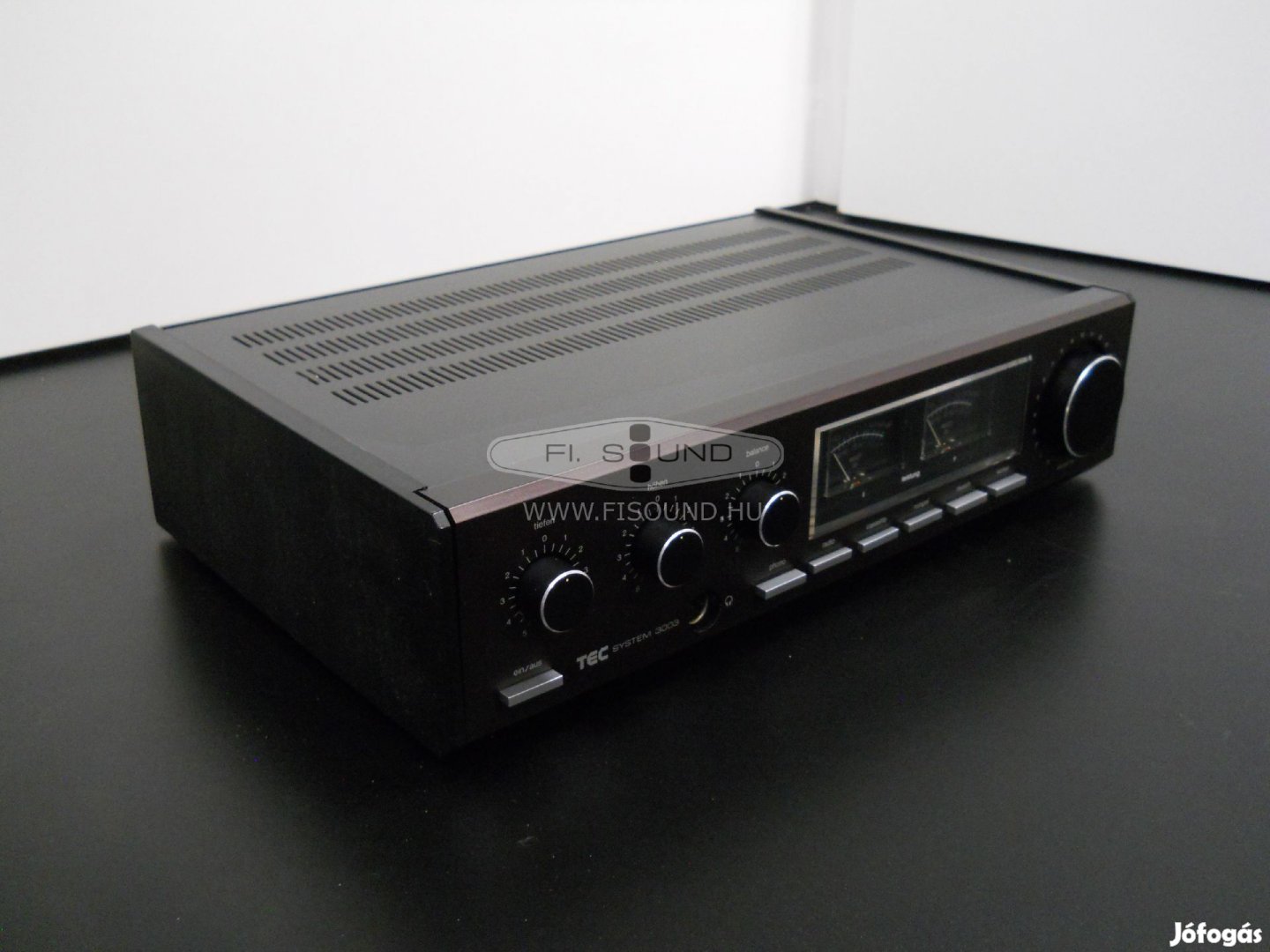 TEC 3003 ,2x100W,4-16 ohm, sztereo erősítő
