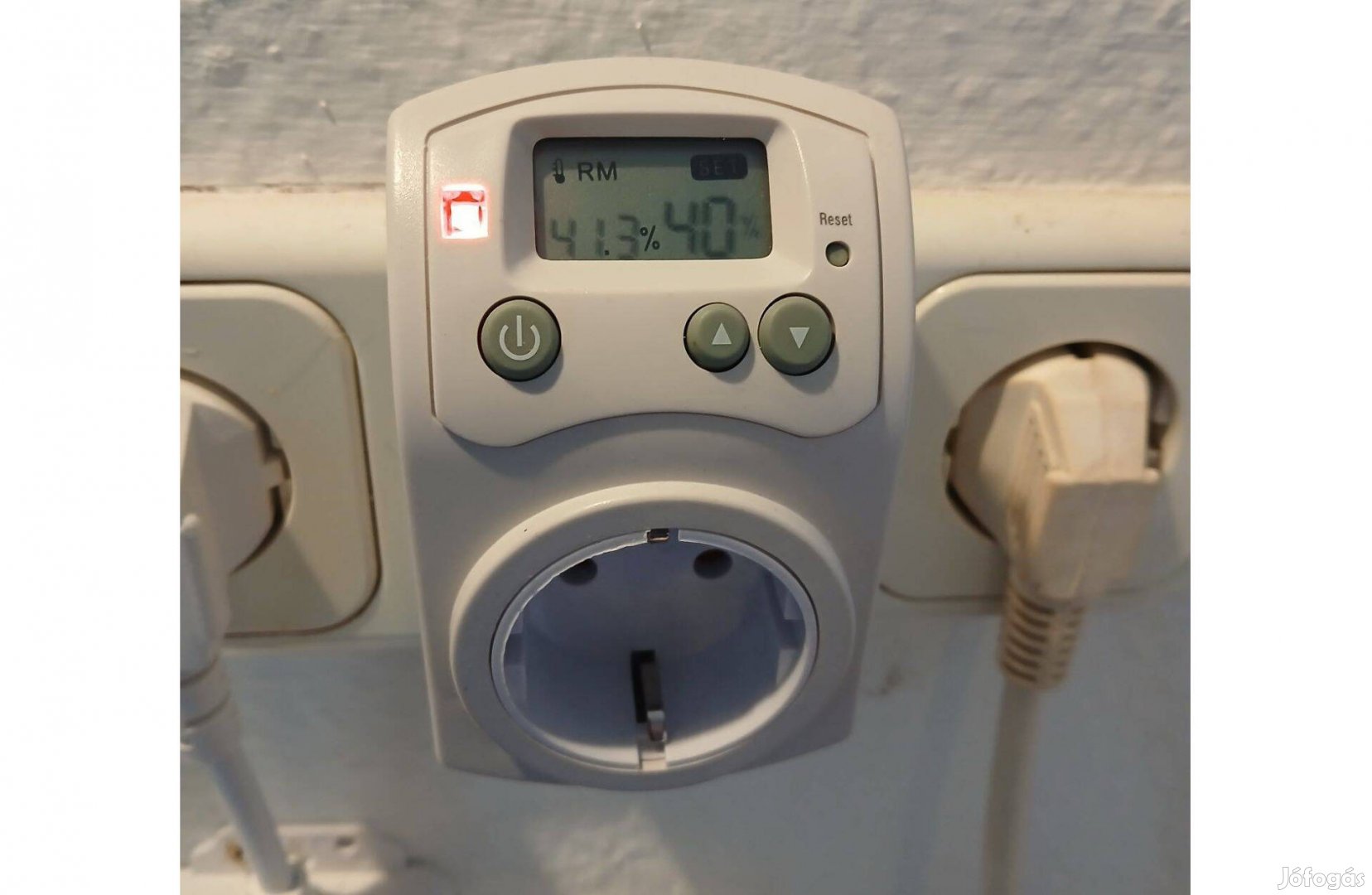 TH-810H, digitális, légnedvesség szabályzó dugalj eladó!
