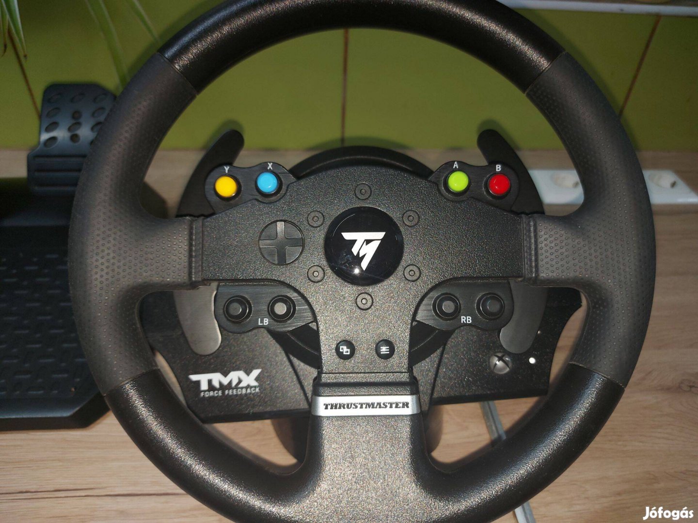 TMX Force Feedback kormány Xbox Series X Series S