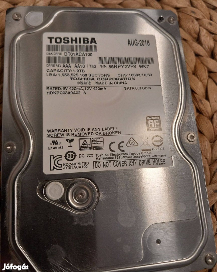 TOSHIBA 1.0 TB merevlemez