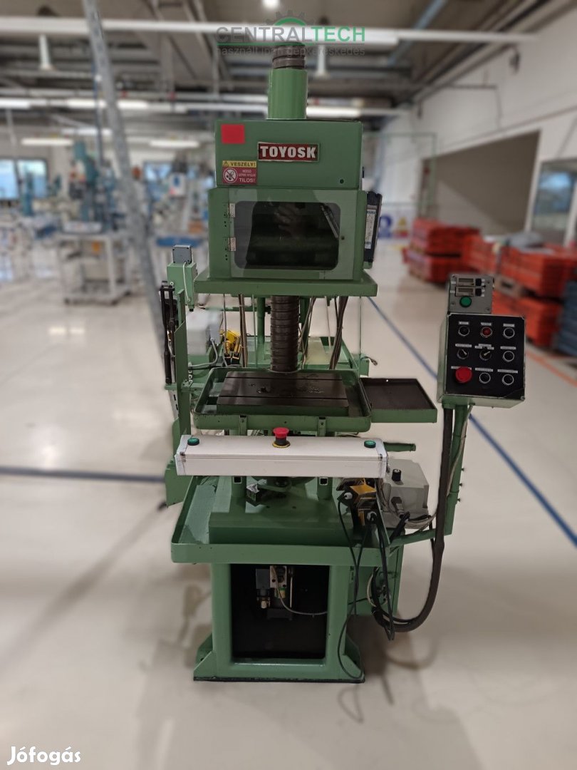 TOYOSK 01B-T fix orsókiosztású 12 többorsós menetfúró, fúrógép