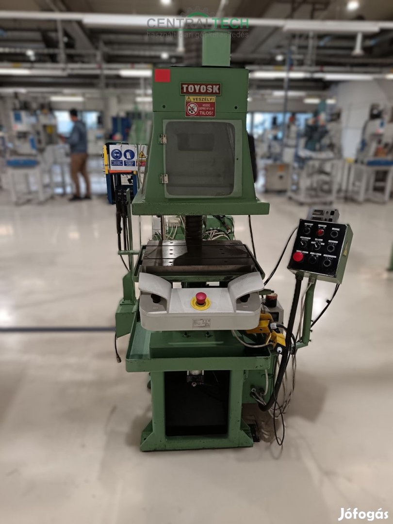 TOYOSK 01CC-T fix orsókiosztású 36 többorsós menetfúró, fúrógép
