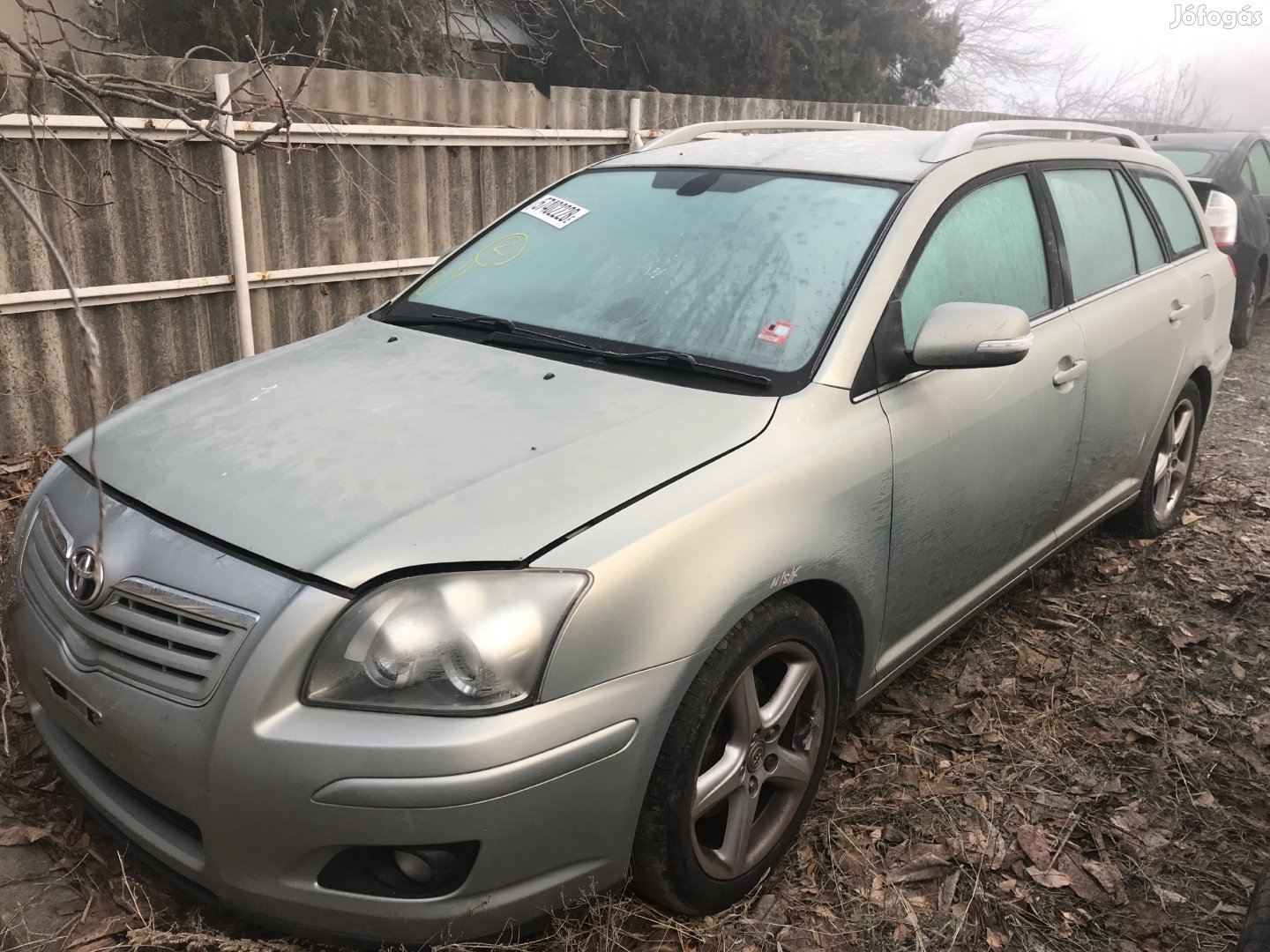 TOYOTA AVENSIS 2,2D COMBI JOBB K, MANUAL eladó