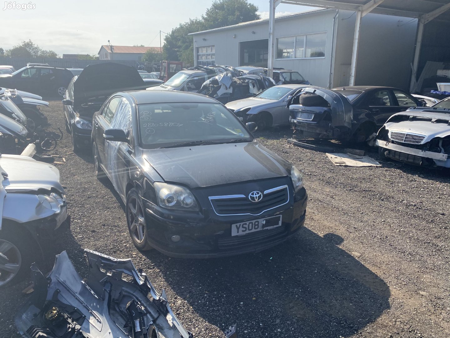 TOYOTA AVENSIS 2,2D JOBB K, MANUAL eladó