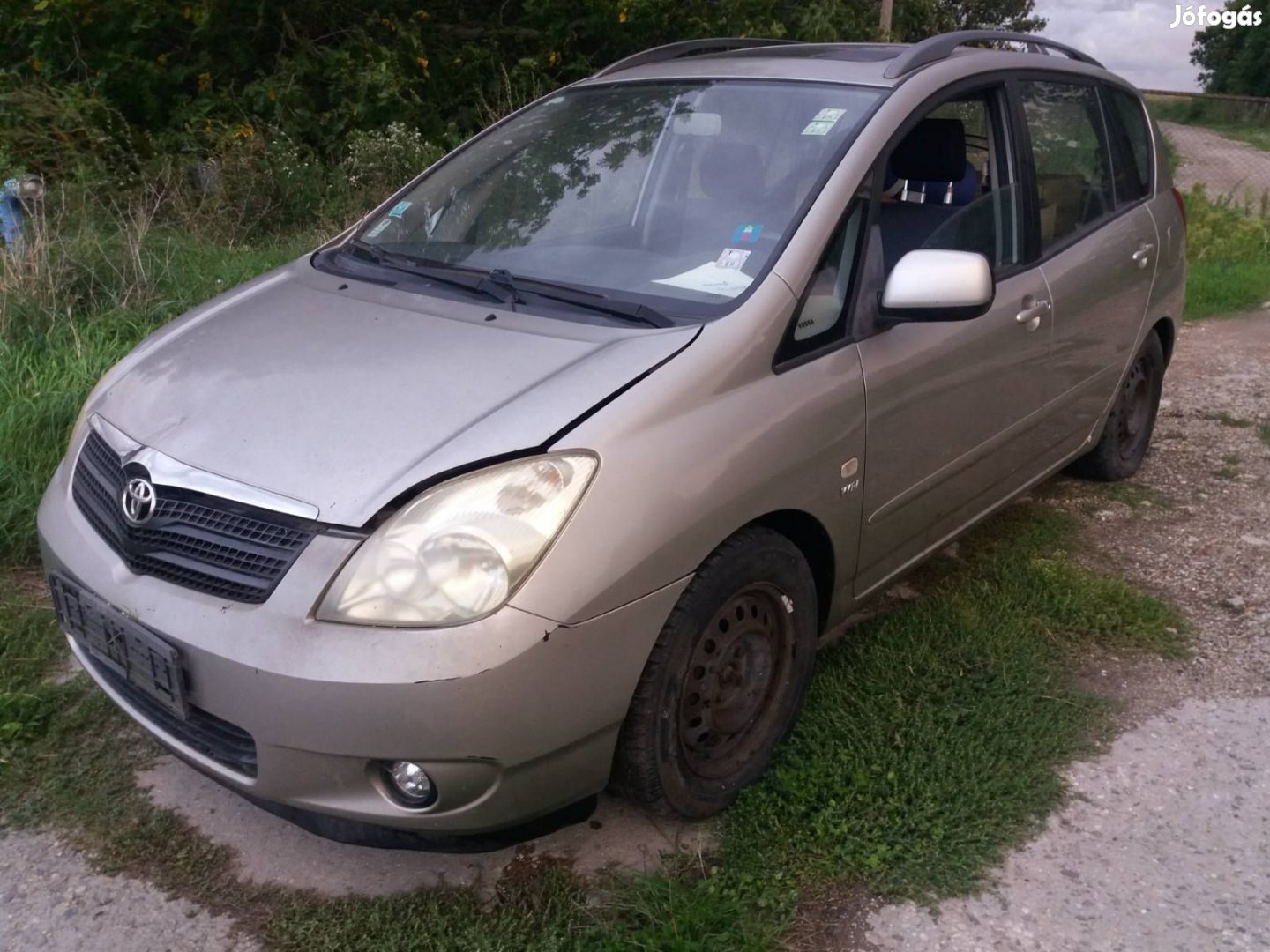 TOYOTA COROLLA VERSO 1,8 16V BAL K, MANU eladó