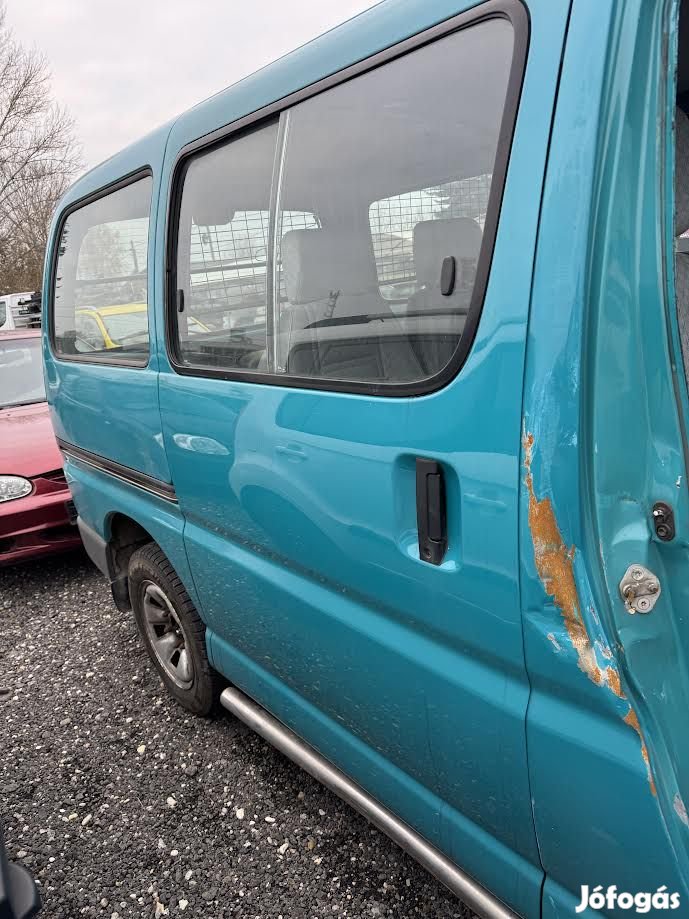 TOYOTA HI-ACE JOBB TOLÓAJTÓ KOMPLETT eladó