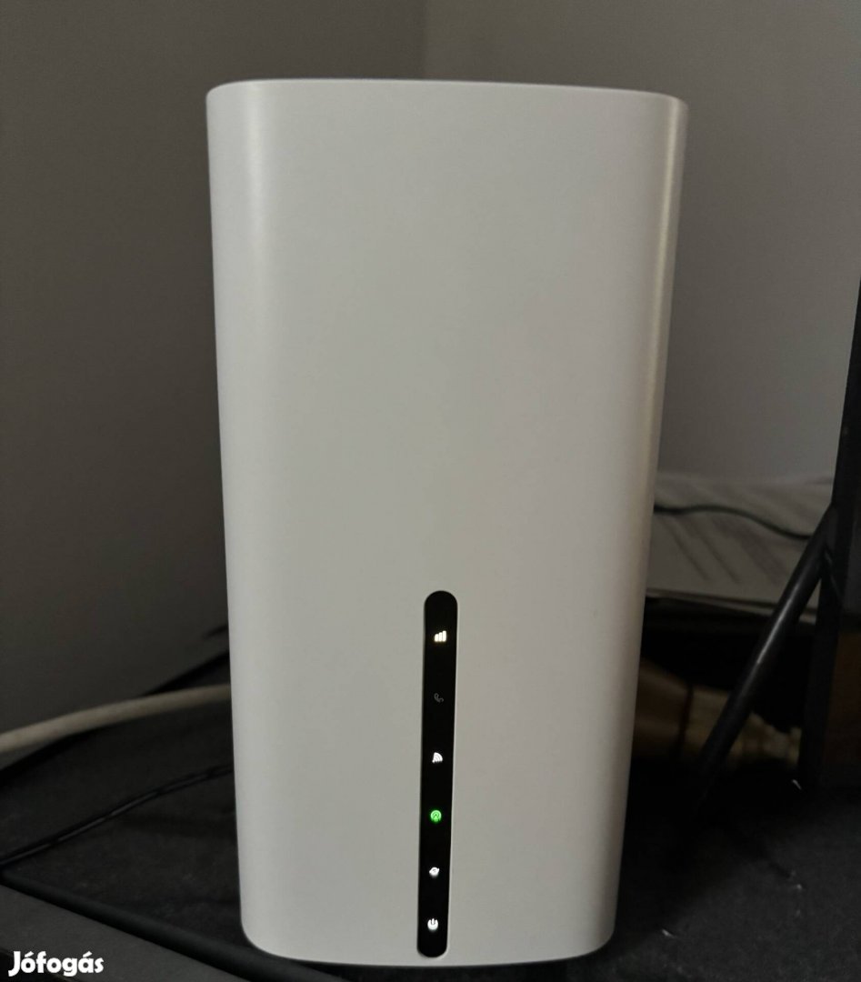 TP-Link Aginet NX510v Ax1800, 5G sim kártyás router