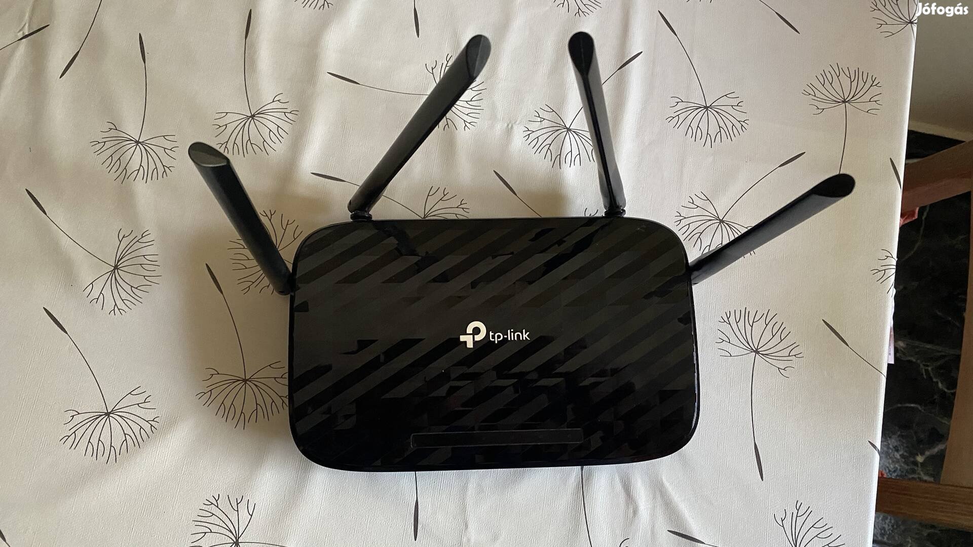 TP-Link Archer C6 router