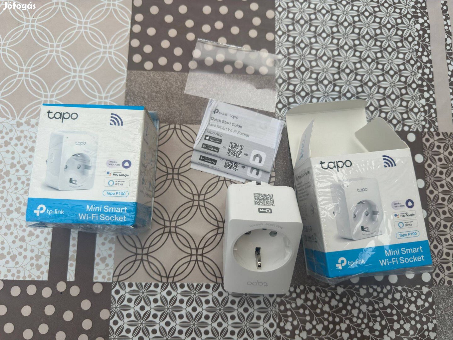 TP-Link Tapo P100 Wi-Fi-s okos konnektor