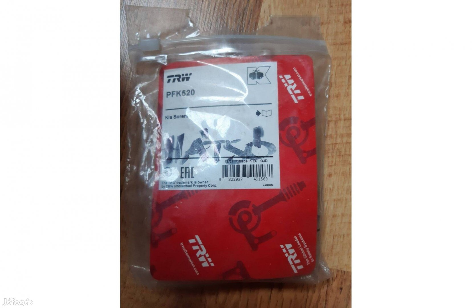 TRW PFK520 Tartozékkészlet, tárcsafékbetét KIA Sorento