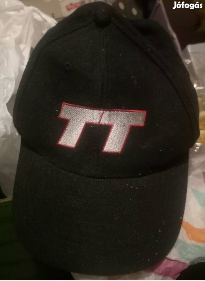 TT monogram baseball sapka karácsonyra