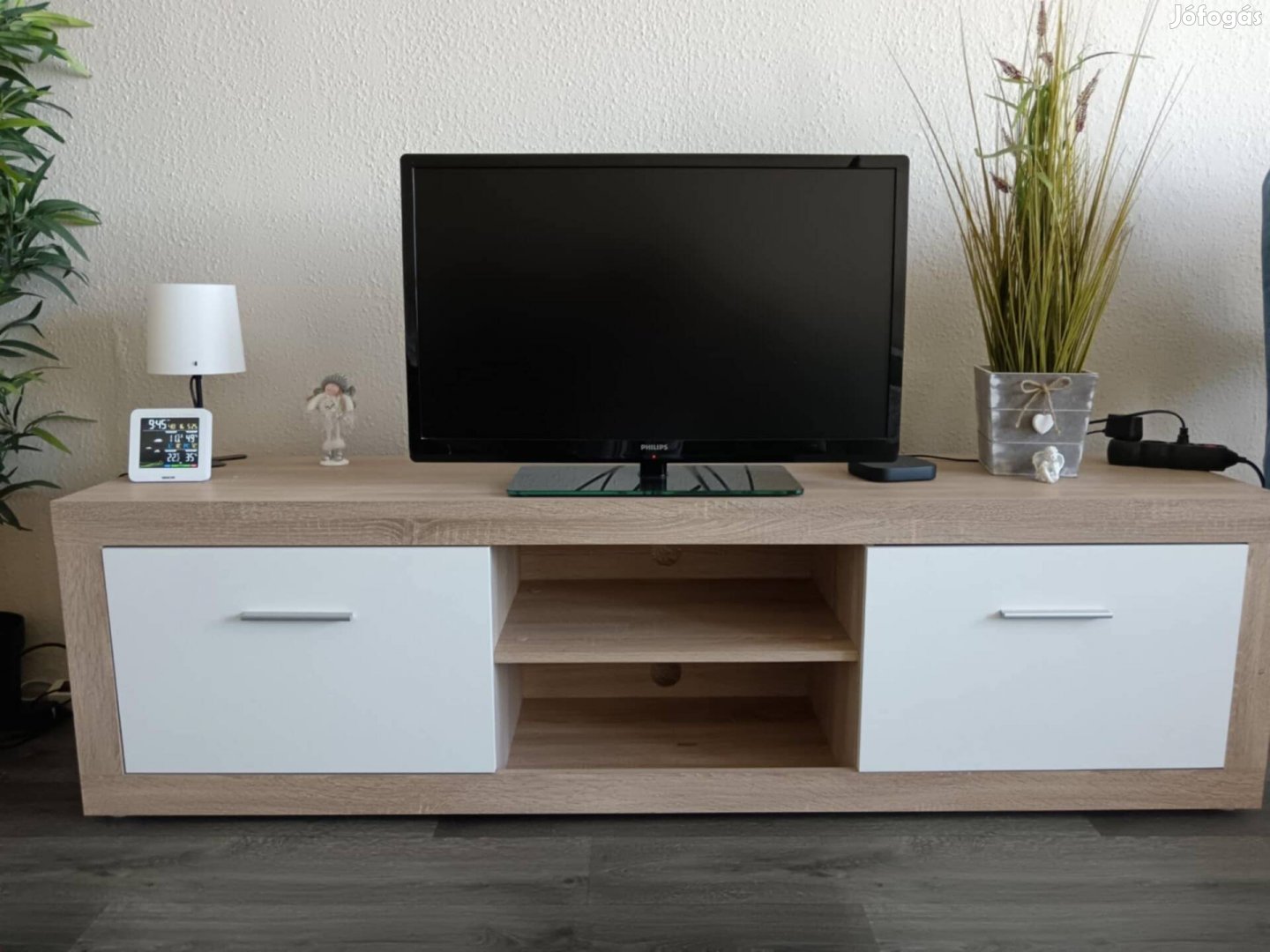 TV-s szekrény