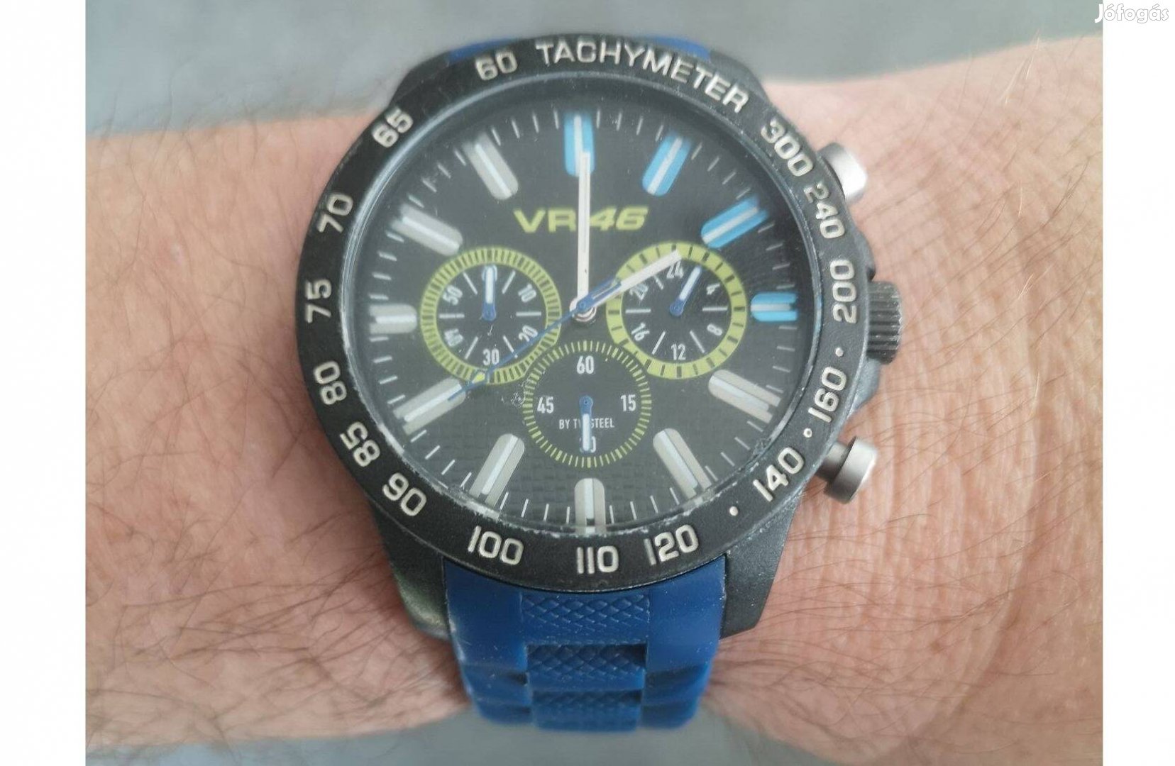 TW Steel Valentino Rossi VR110 férfi karóra nagyméretű