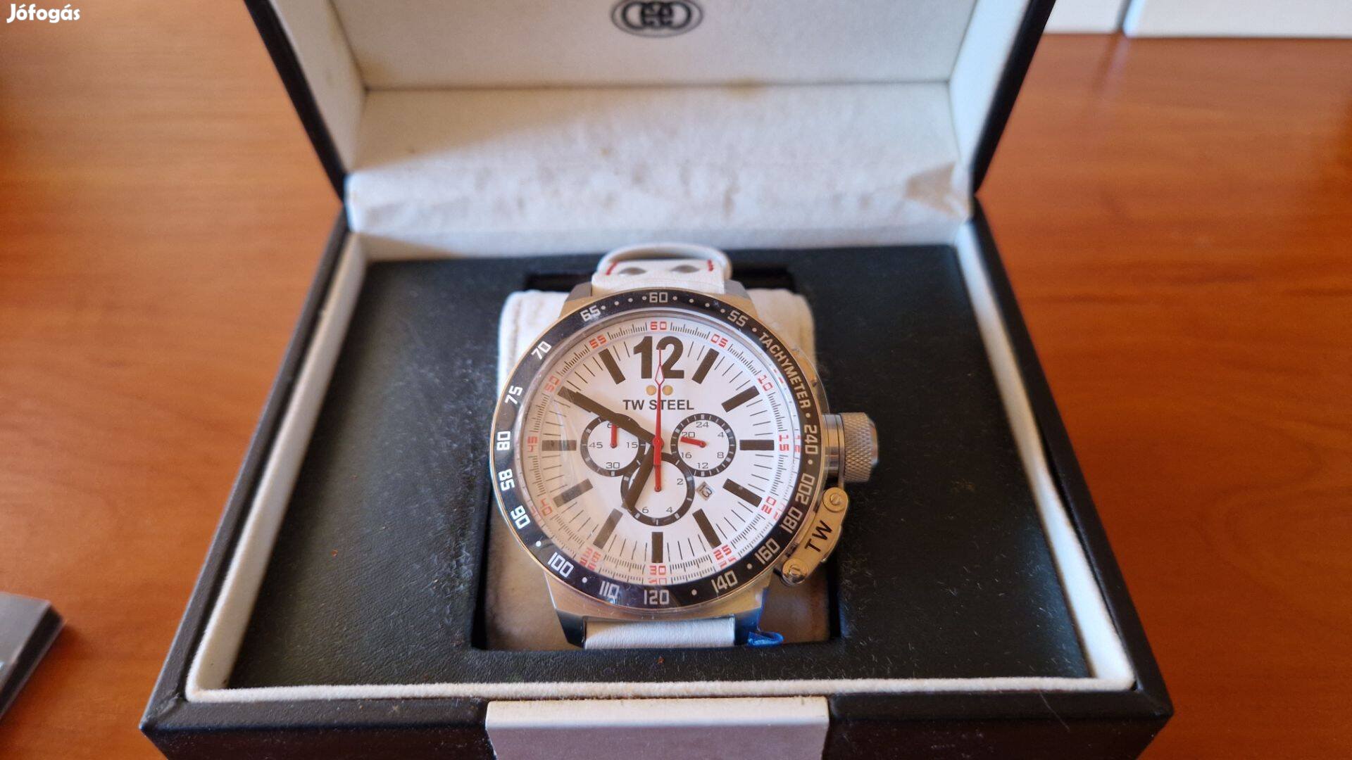 TW Steel férfi karóra CE1014