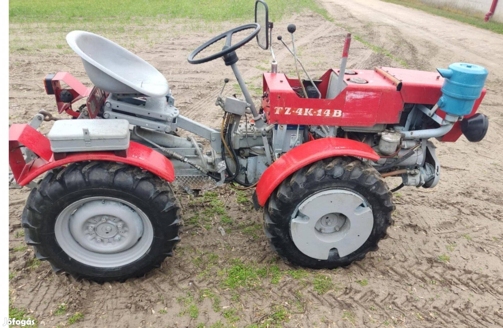 TZ4K 14B kistraktor, 5 év műszakival