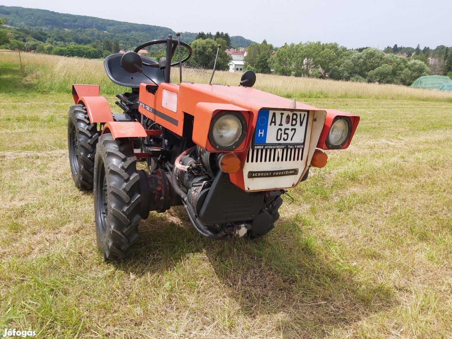 TZ4K MT8 kistraktor sok vizsgával, új gumikkal. Házhozszállítva is!