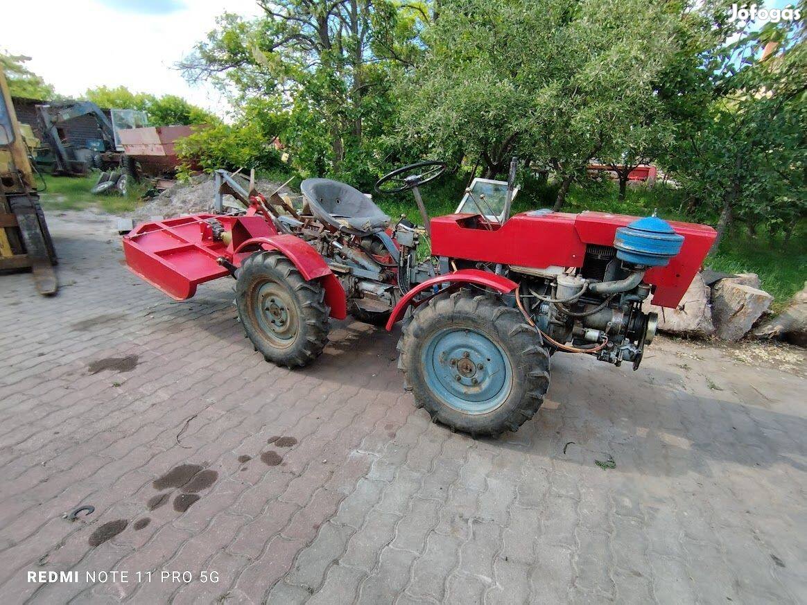 TZ4k Traktor eladó