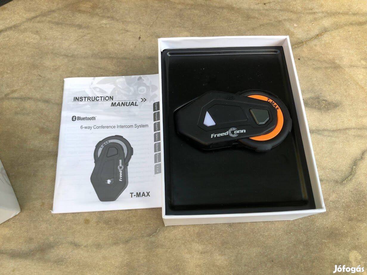 T-Max Freedconn bukósisak bluetooth kommunikáció, intercom, átbeszélő