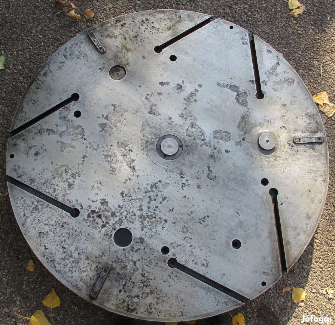 T-hornyos szerelőasztal körasztal hegesztőasztal tárgyasztal