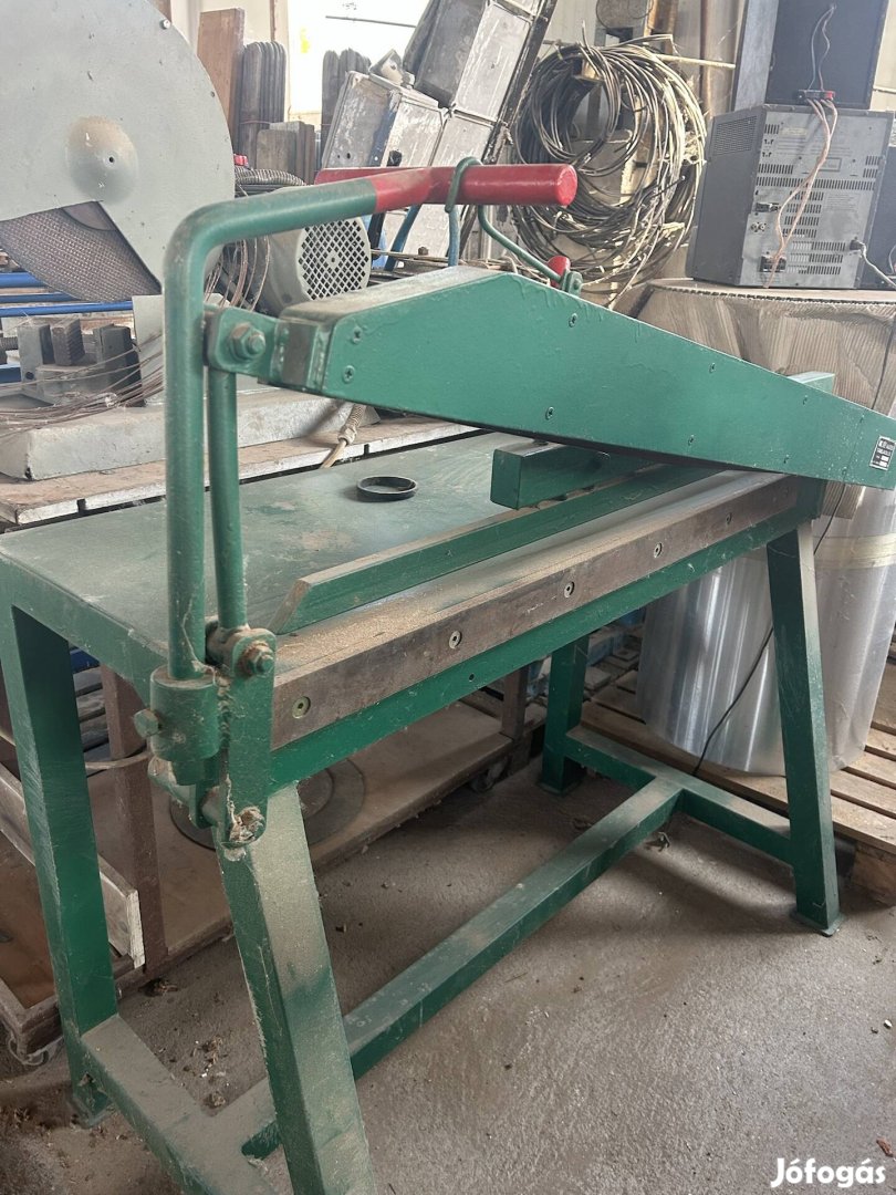 Táblás lemez olló eladó