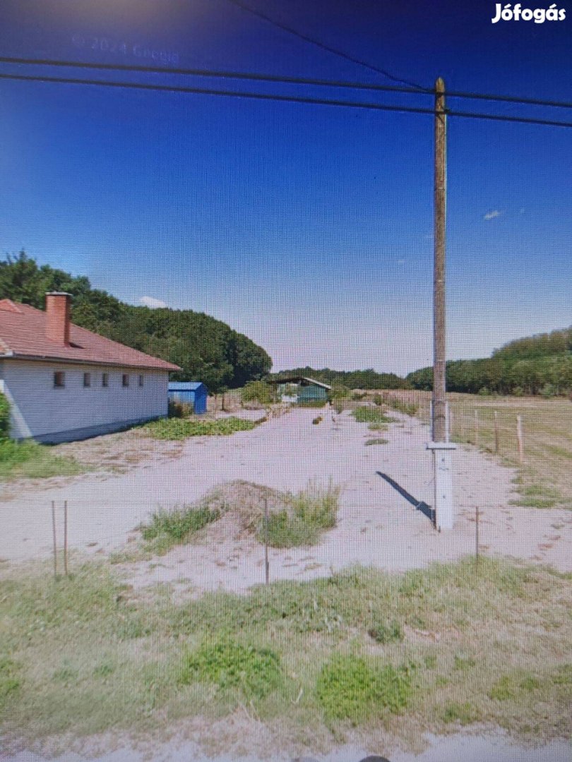 Táborfalván építési telek eladó