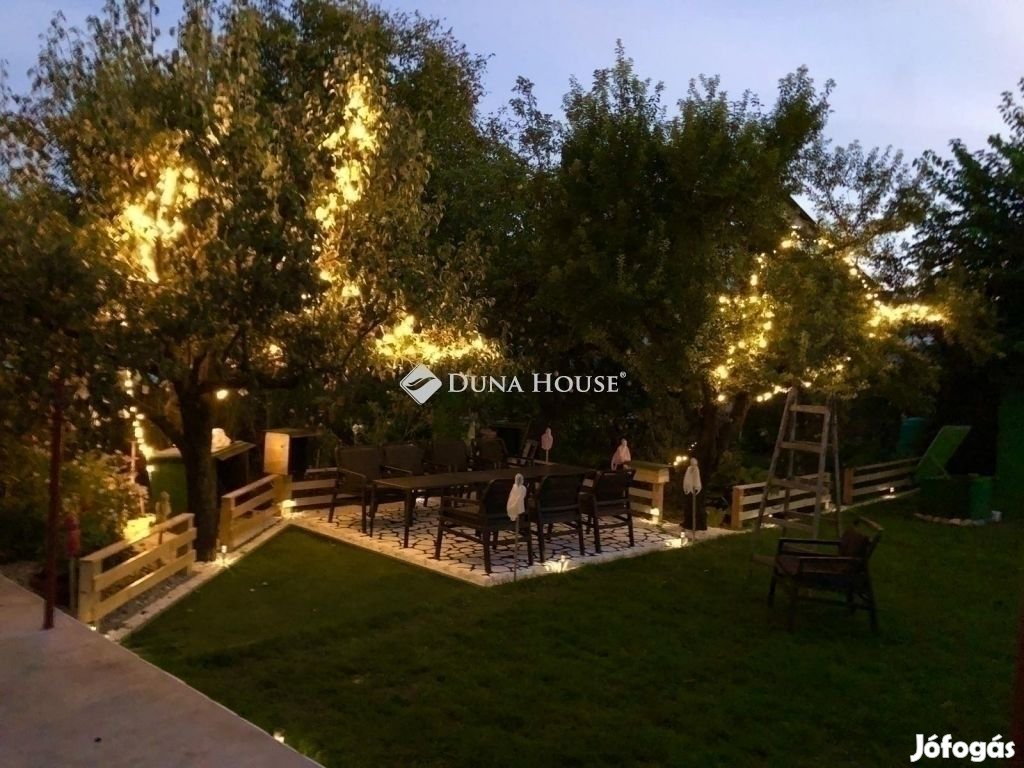 Tágas családi ház Vecsésen