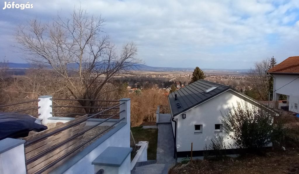 Tahitótfalu, Tahi, 79 m2-es, 2 generációs, családi ház, 2+1 félszobás