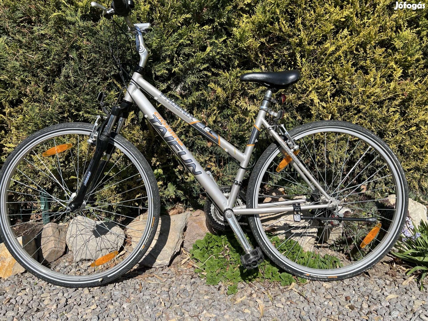 Taifun Crossline női trekking kerékpár 18