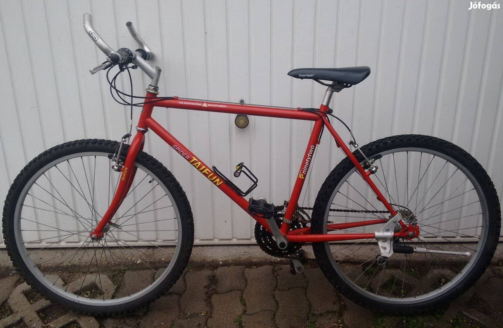 Taifun Kerékpár 26 "