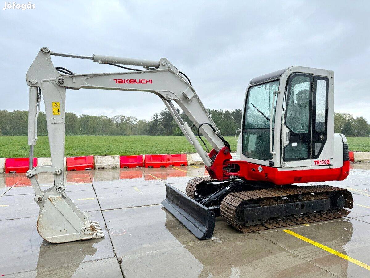 Takeuchi TB150S / 5.889 üzemóra / Lízing 20%-tól