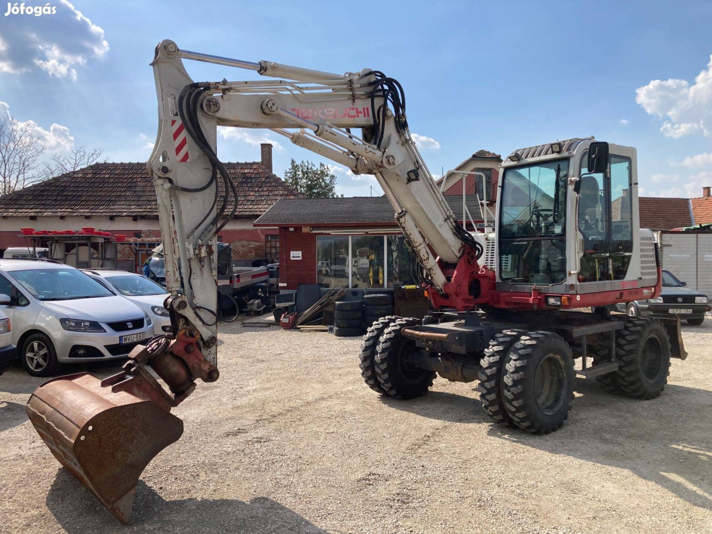 Takeuchi TB175W 8.5t klímás gumikerekes kotrógép papírozható