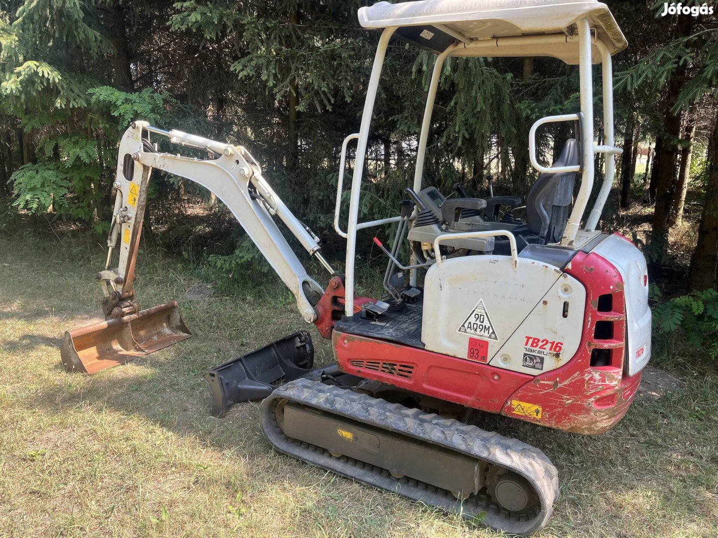 Takeuchi Tb216 minikotró árokásó