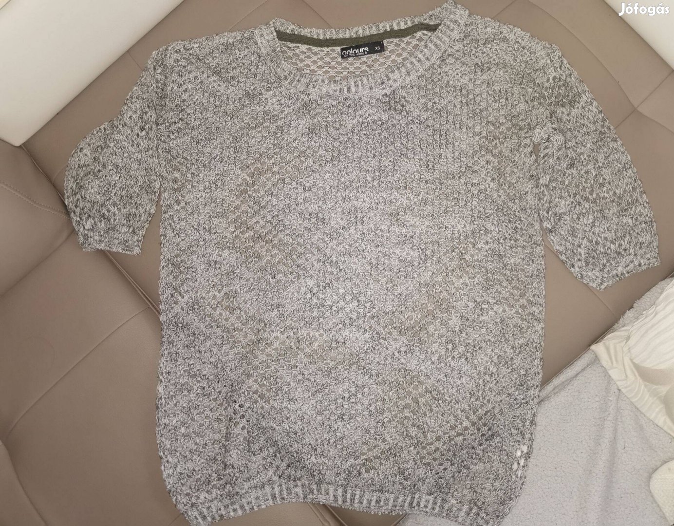 Takko XS lecímkézett pulcsi