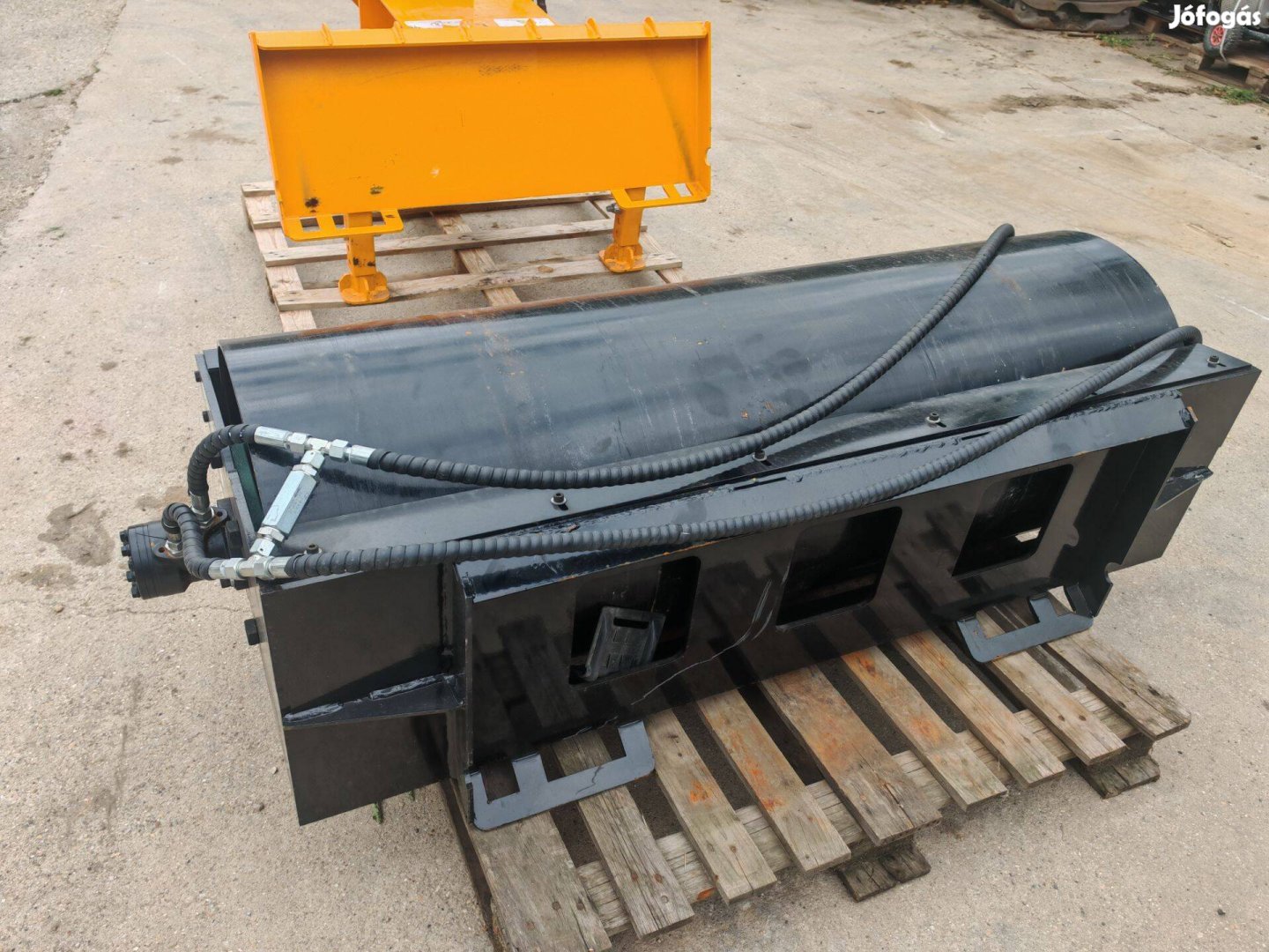 Talaj tömörítő padka henger úthenger Bobcat JCB CAT adapter
