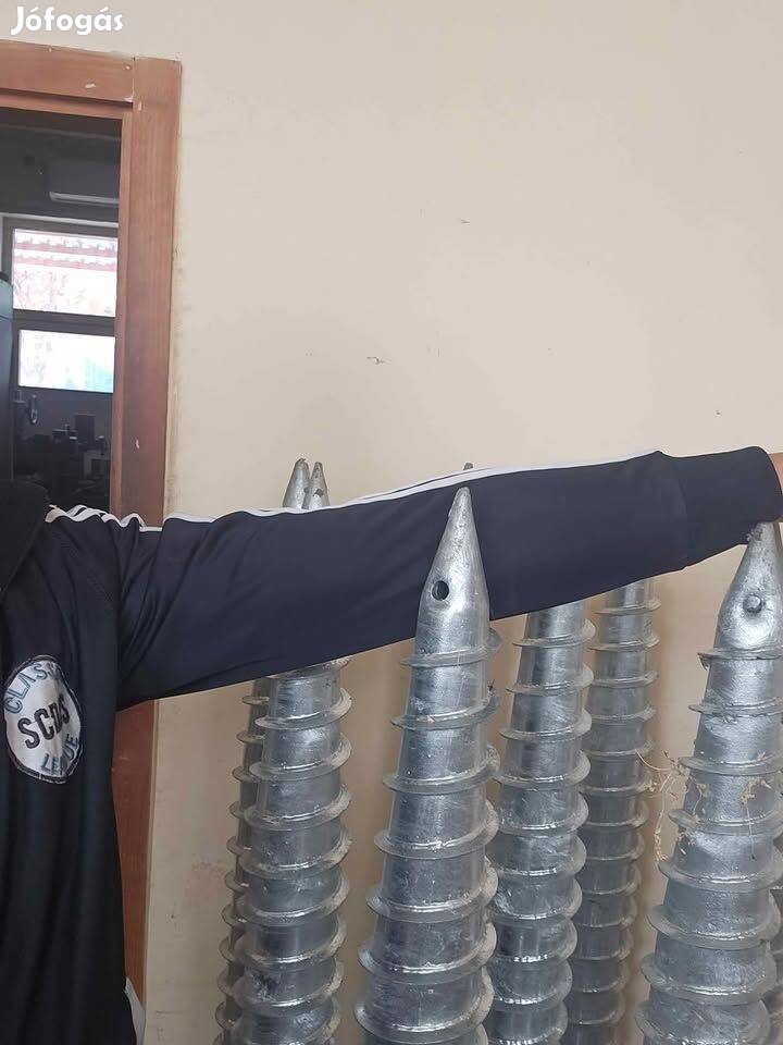 Talajcsavar Ar alatt