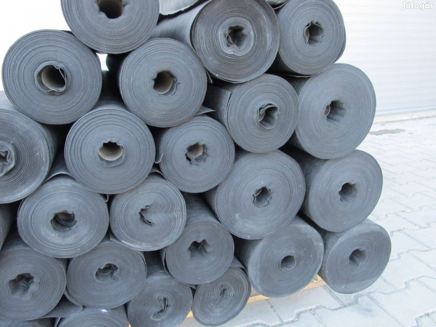 Talajtakaró, geotextil, geotextilia. 110,- M2