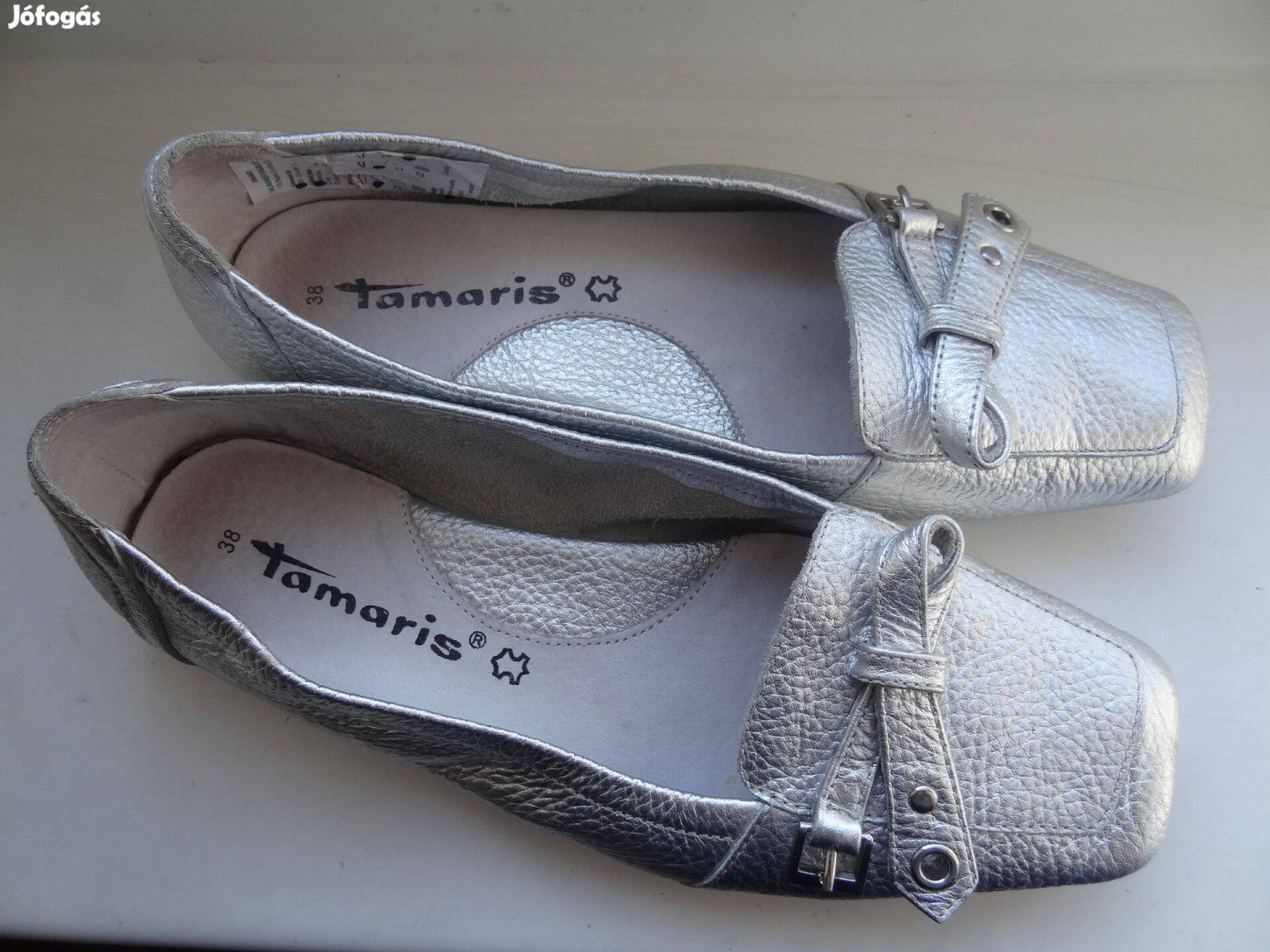 Tamaris ezüst női cipő 38