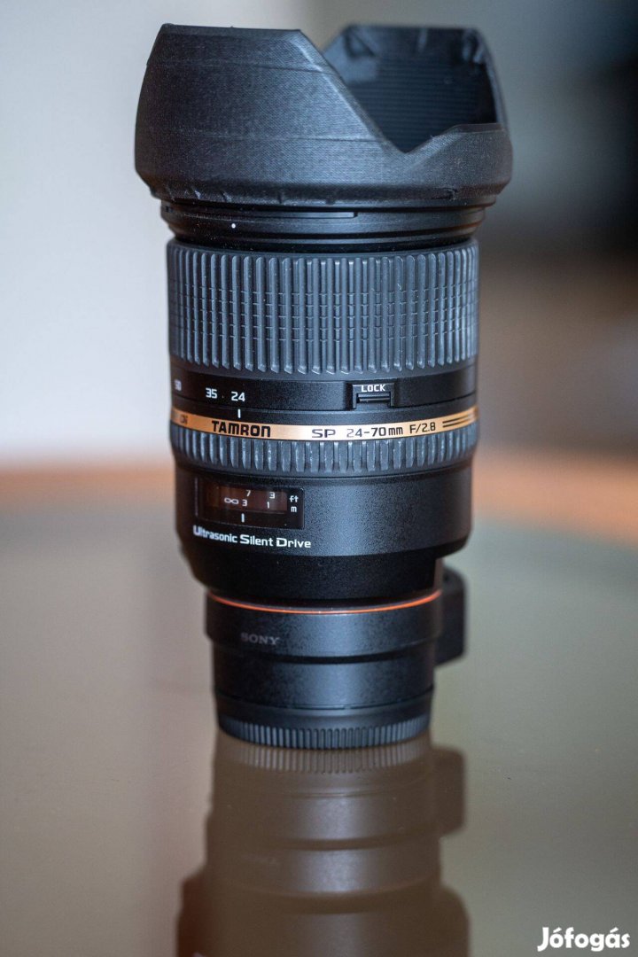 Tamron SP 24-70 F2.8 Sony A + LA-EA3 adapter