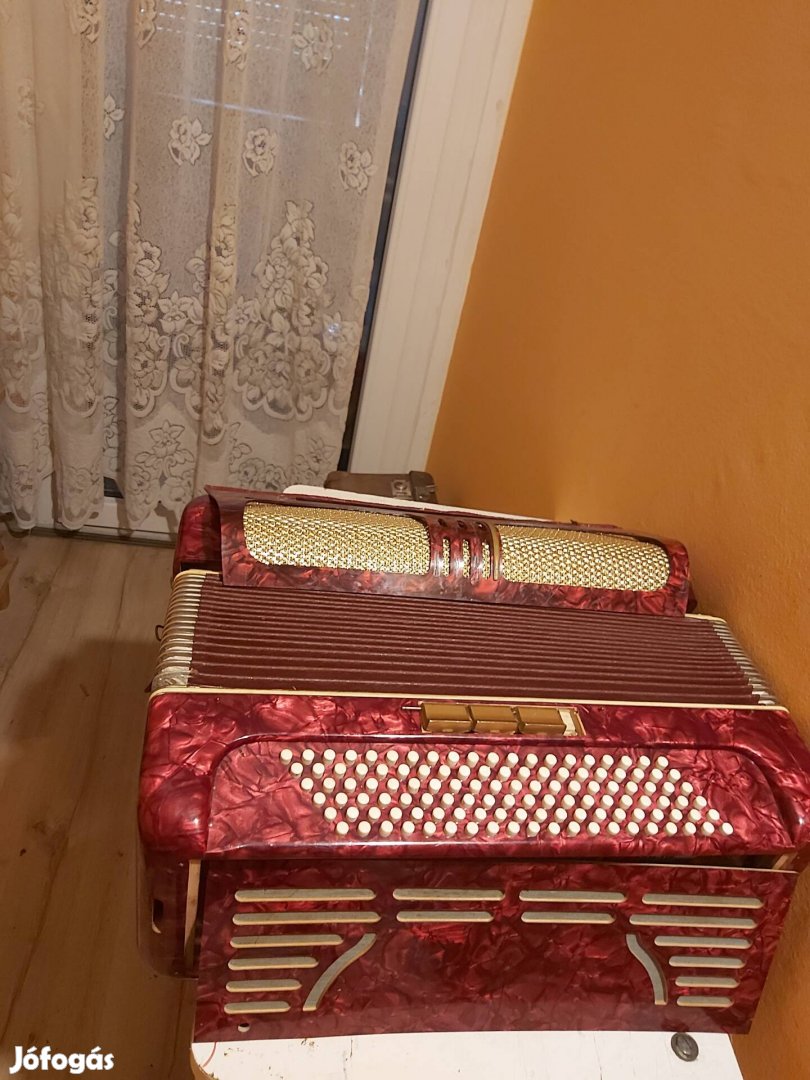 Tangoharmonika Harmonika alkatresznek 150 fr