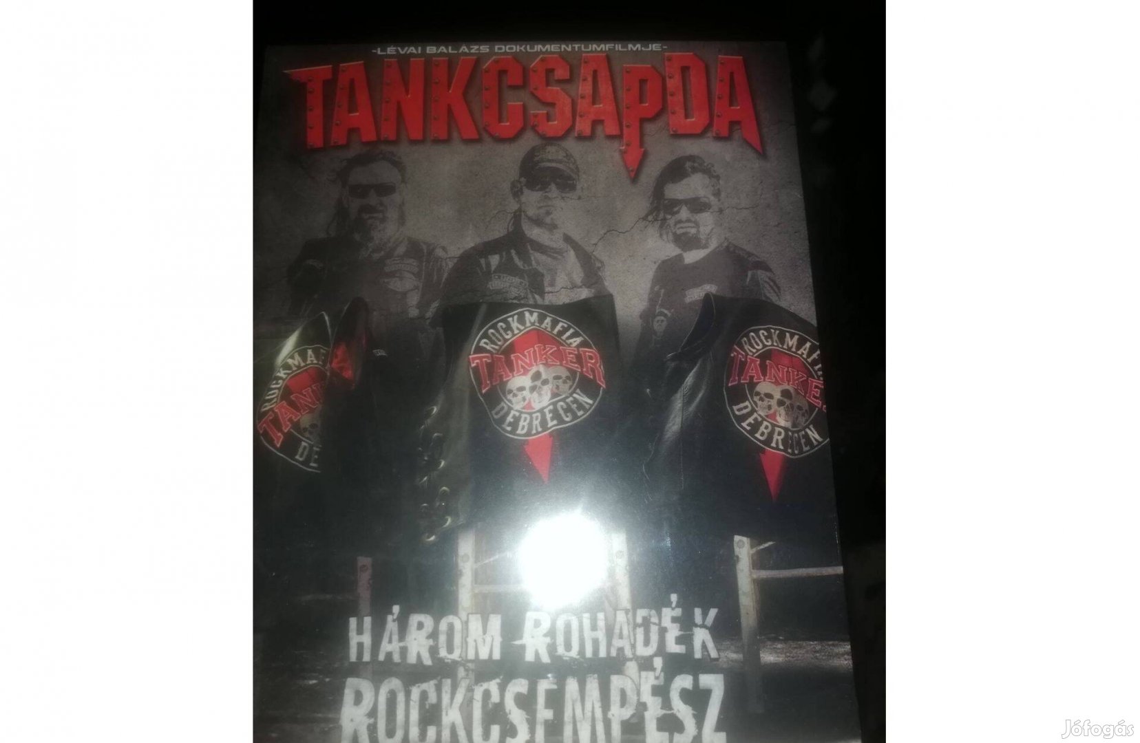 Tankcsapda dvd - három rohadék rockcsempész