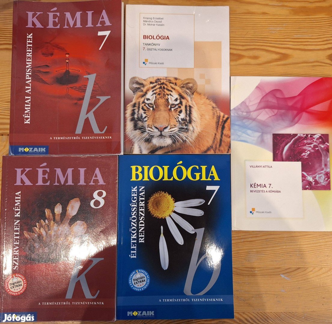 Tankönyvek (biológia, kémia)