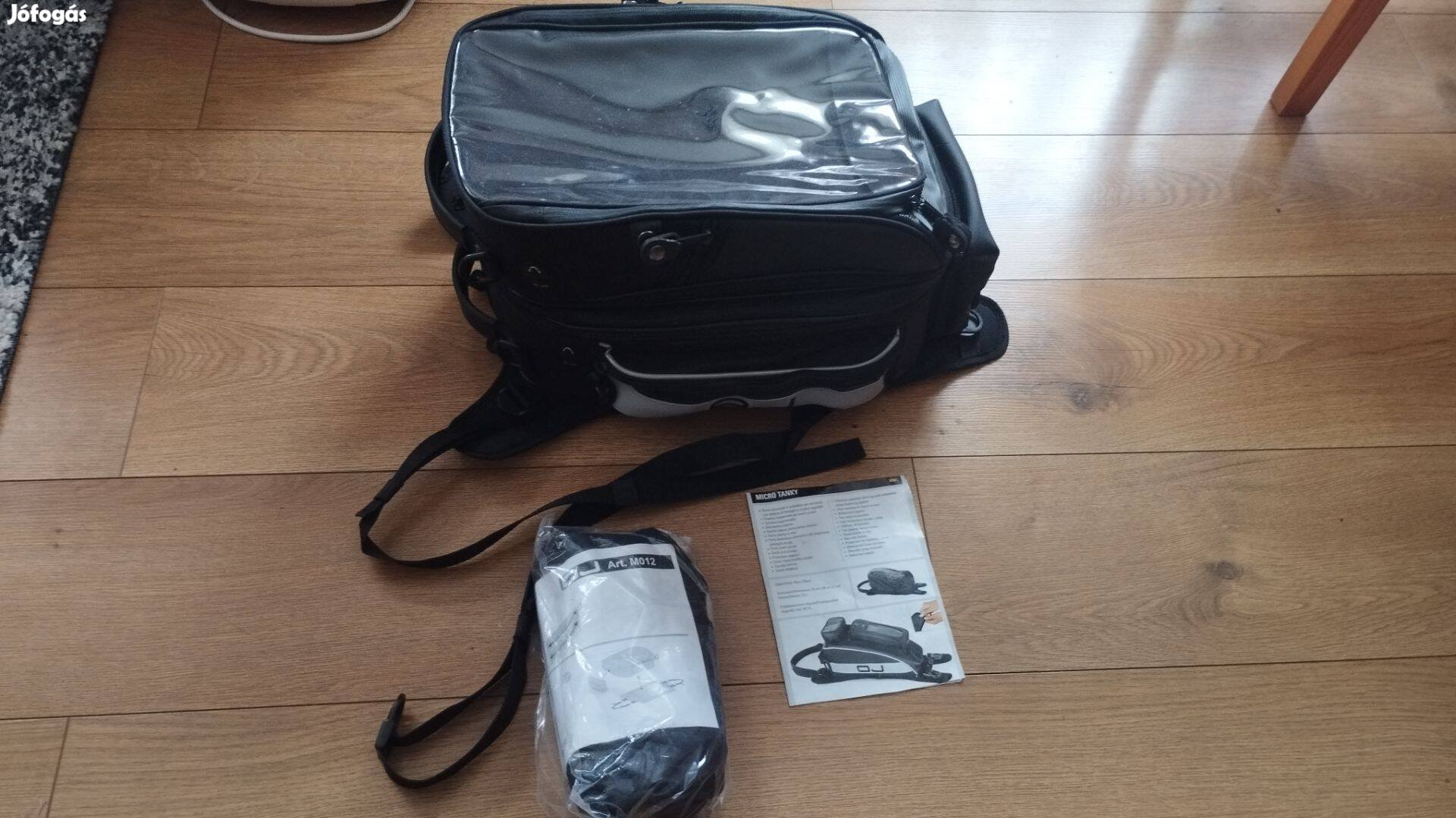 Tanktáska új állapotban