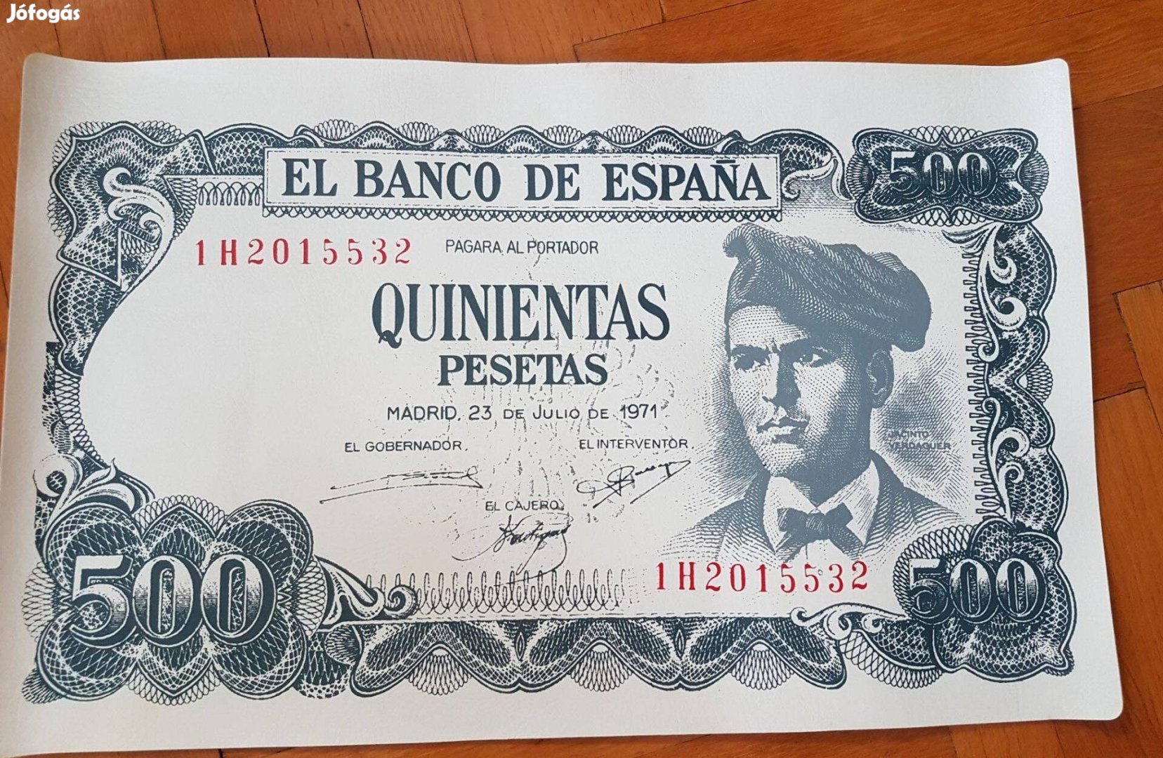 Tányéralátét alátét spanyol peseta mintájú alátét nagysága 42,5 x 27