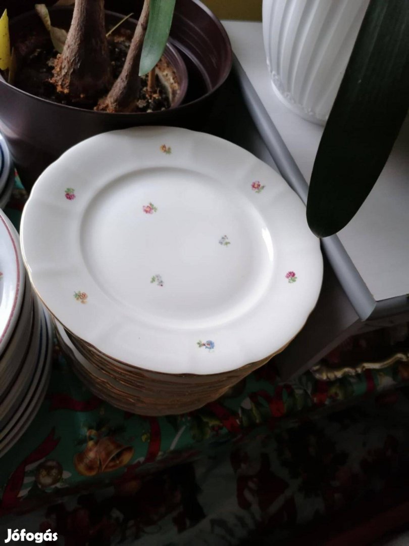 Tányérkészlet aranyszélű apró színes virágmintás porcelán