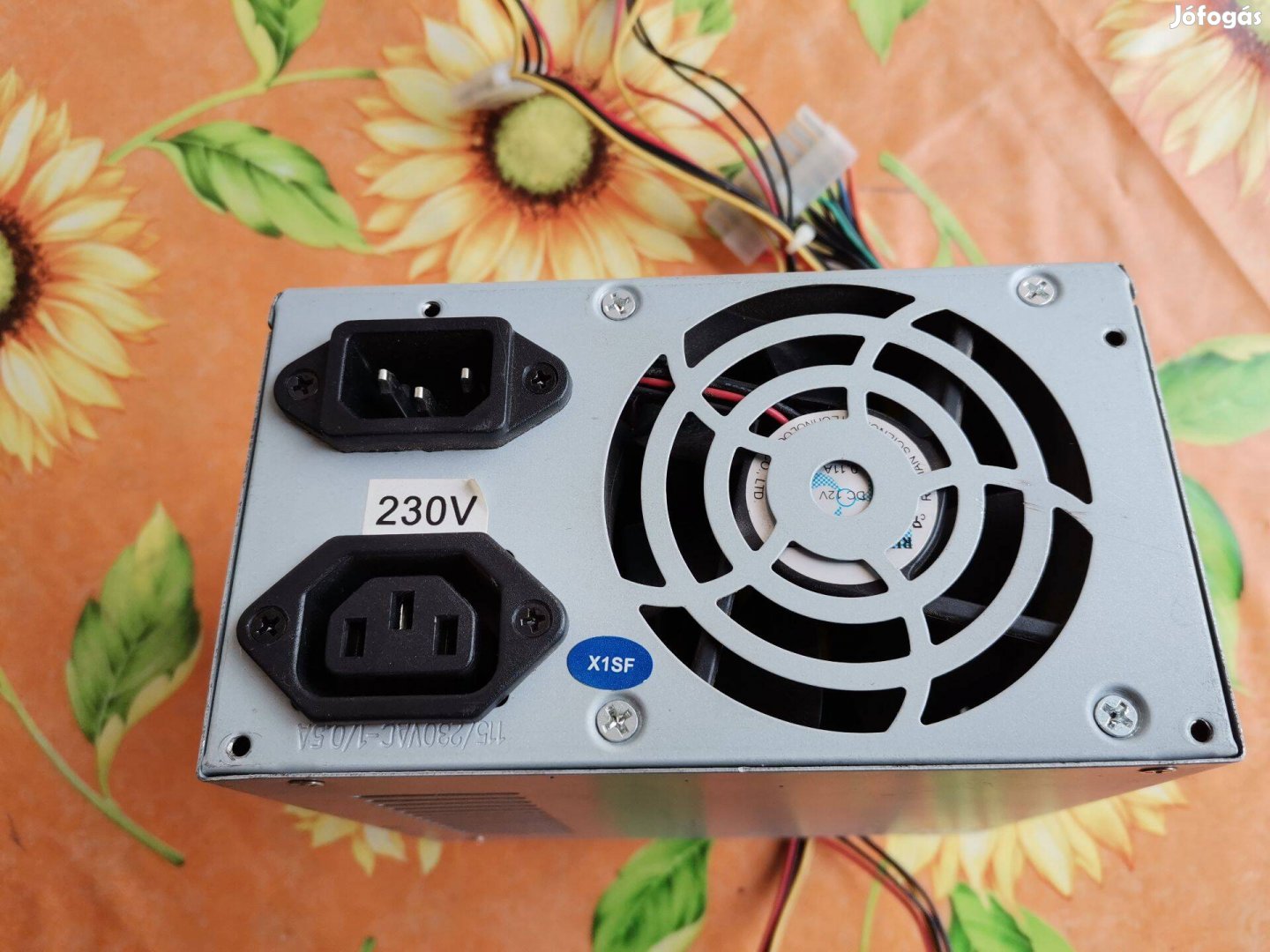 Táp 200W :EC 200X