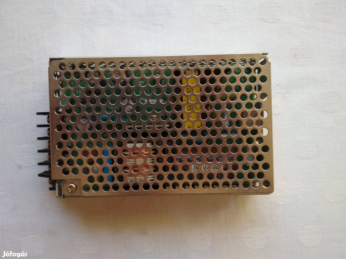 Tápegység 12V, 3A