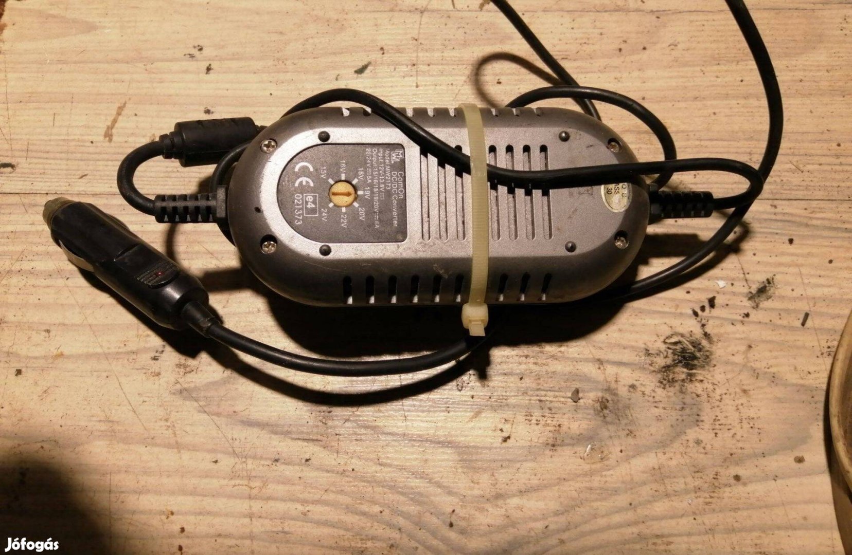 Tápegység szivargyújtóról