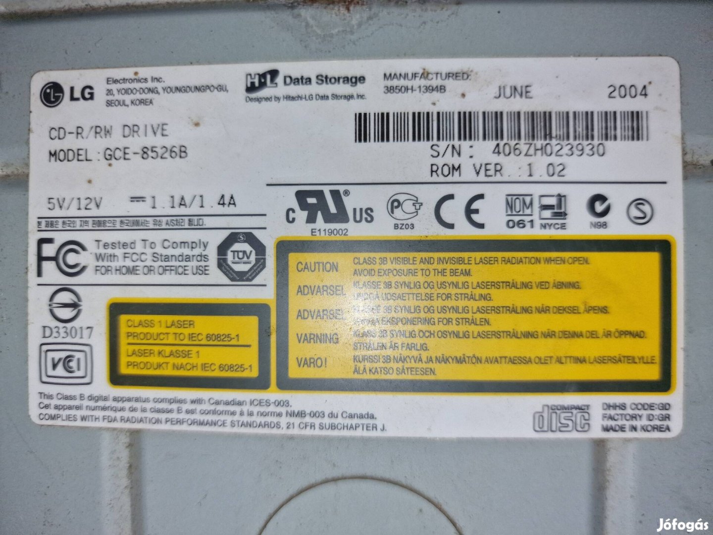 Tápegységek és DVD lejátszók egyben eladóak