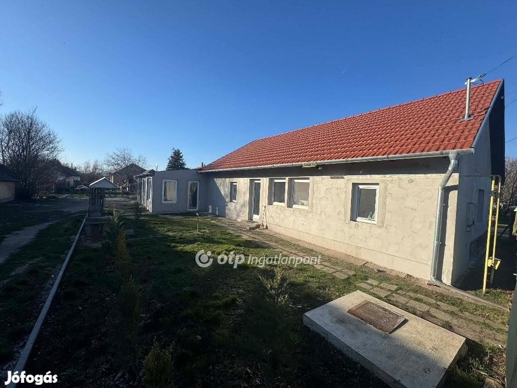Tápiógyörgyei eladó 60 nm-es ház